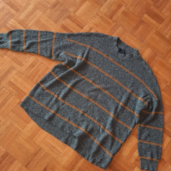 American eagle sweater - Picture 1 of 1